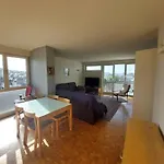 Flat With Tour Eiffel View And Montmartre